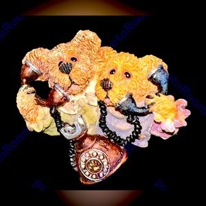 BOYDS BEARS TALKING ON THE PHONE PIN BROOCH EUC